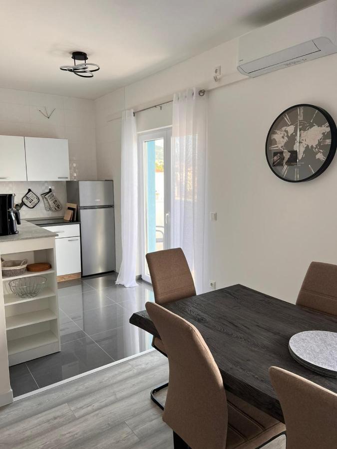 Apartment Lena Baška Voda Exterior foto